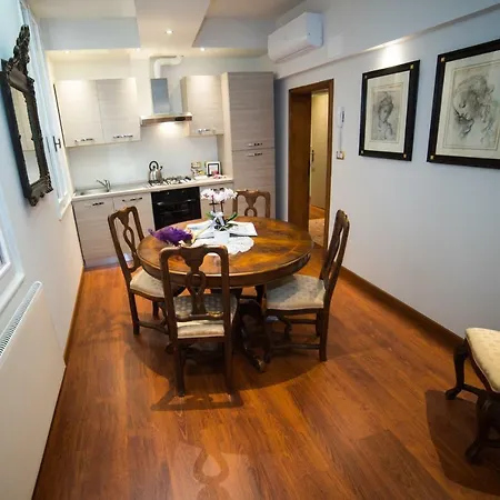 Ca' Dell' Arte Luxury Apartment