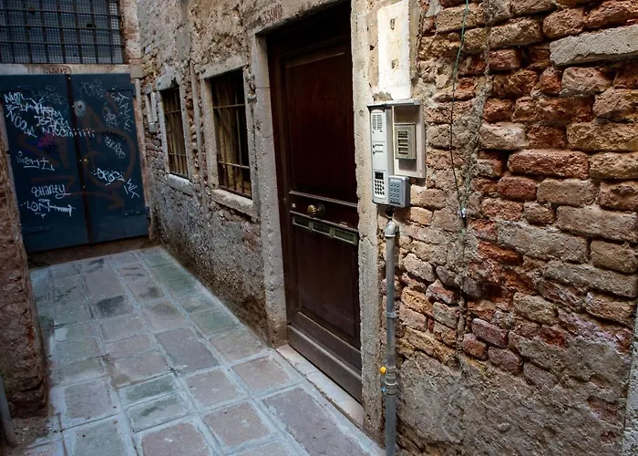 Ca' Dell' Arte Luxury شقة *