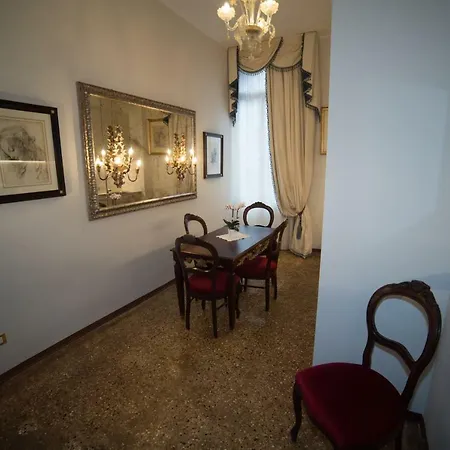 Lägenhet Ca' Dell' Arte Luxury Venedig